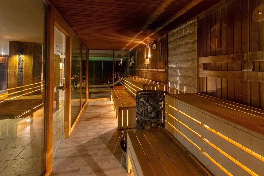 ולינגראד Мия 2 Deluxe Royal Spa מראה חיצוני תמונה